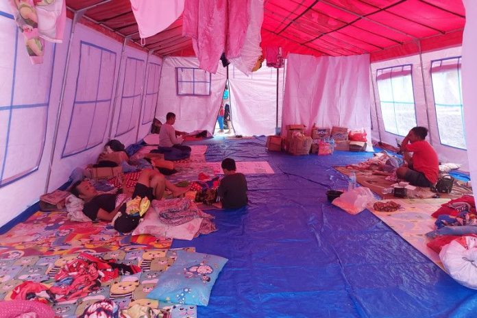 pengungsi korban terdampak gempa Cianjur