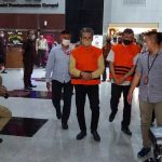 KPK tahan Bupati Bangkalan, Abdul Latif Amin Imron, Rabu (7/12/2022) malam.