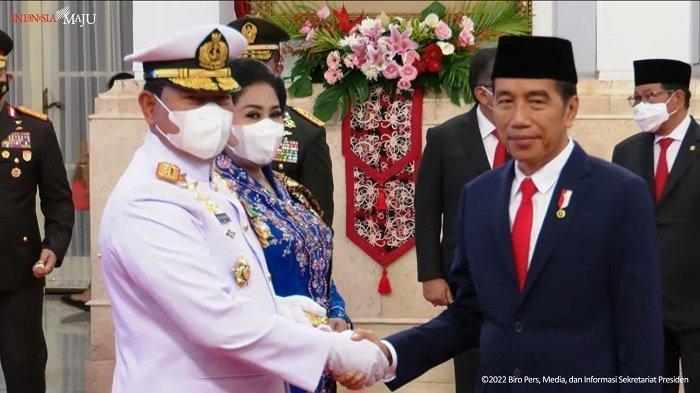 Presiden Jokowi lantik Yudo Margono sebagai Panglima TNI pada Senin (19/12/2022) siang.