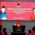 Pelatihan antikorupsi bagi Bacaleg dari PDI Perjuangan di sekolah Partai PDIP Lenteng Agung, Jakarta, Rabu (14/12/2022).