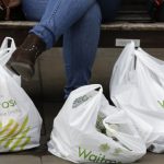 ilustrasi plastik belanja