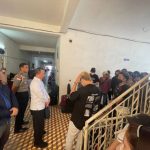 Tim Indonesian National Police atau INP menemui 34 warga negara Indonesia yang menjadi korban perusahaan penipuan daring di Kamboja. Ketiga puluh WNI tersebut dalam kondisi stabil.