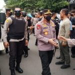 Kapolri Jenderal Listyo Sigit Prabowo datangi lokasi bom bunuh diri di Polsek Astana Anyar, Bandung (07/12/2022).