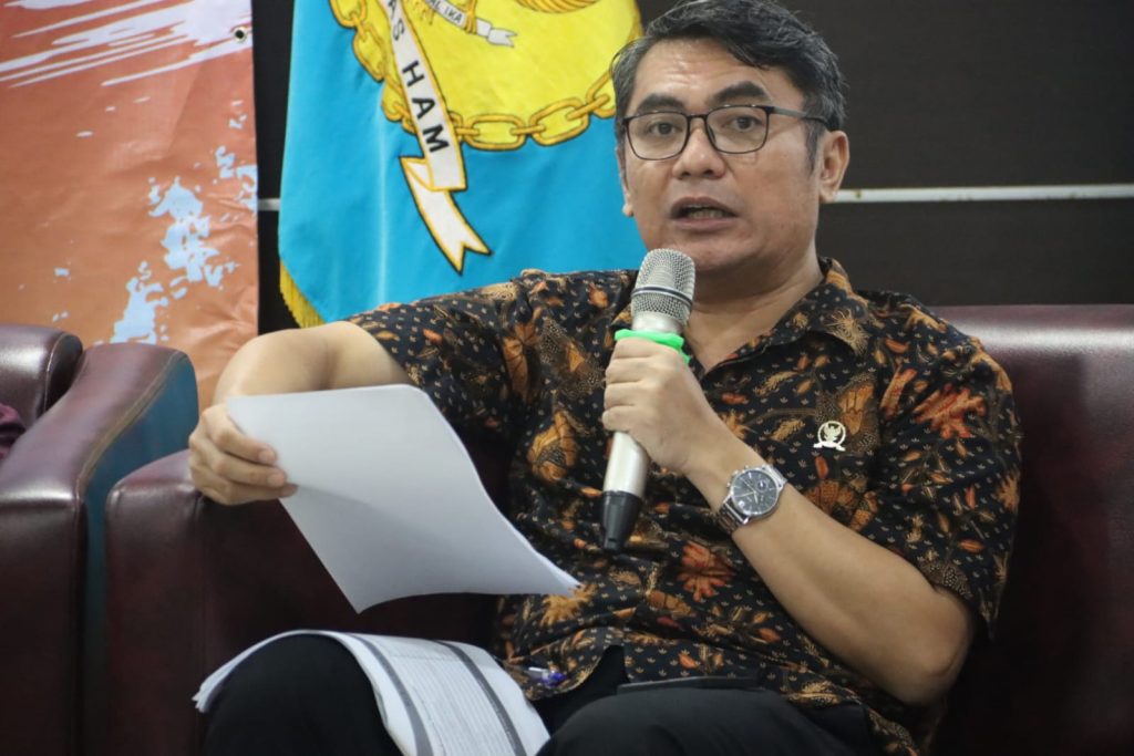 Komisioner Komnas HAM Uli Parulian Sihombing
