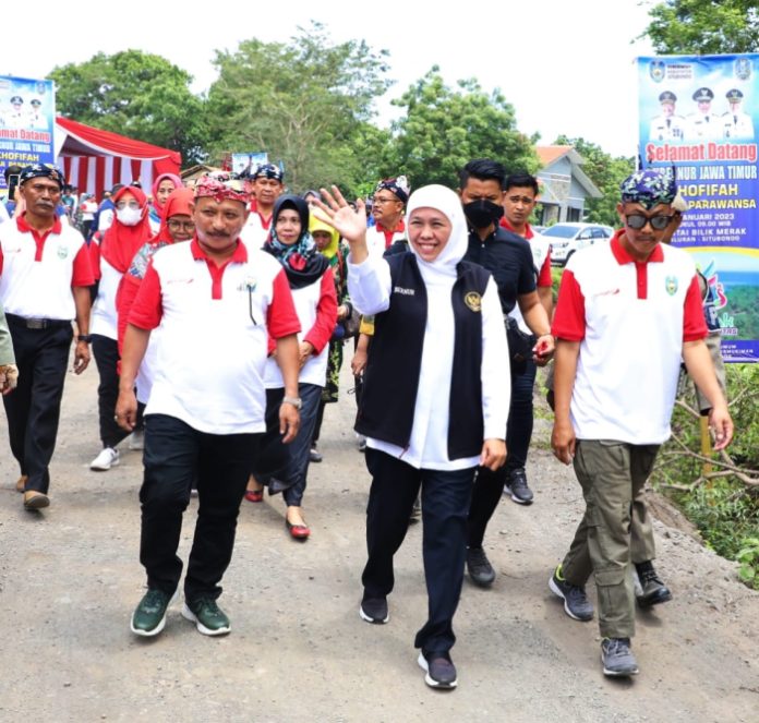Resmikan Jalan Merak-Baluran Situbondo, Gubernur Khofifah: Koneksitas Jadi Sarana Penting untuk Mengungkit Kesejahteraan Masyarakat