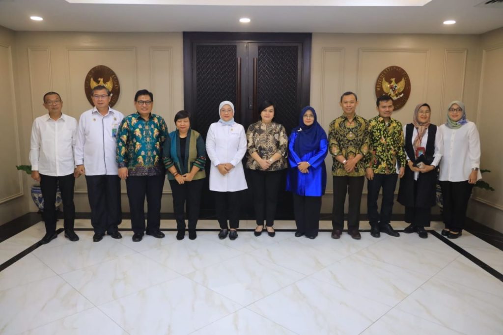 Menaker Ida Fauziyah saat menerima audiensi Komisi Nasional Hak Asasi Manusia (Komnas HAM) Periode 2022-2027 di Kantor Kemnaker Jakarta (24/01/2023).