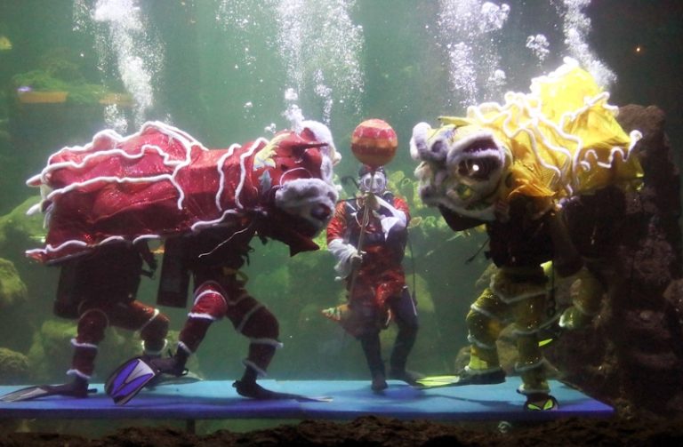 Barongsai dan Liong Turut Ramaikan Ancol Lunar Festival 2023