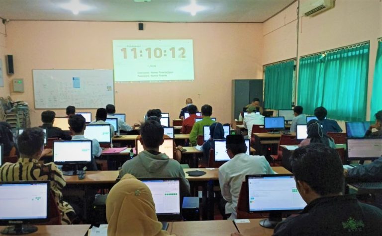 Pastikan Tes Tertulis PPS Berjalan Lancar, KPU Jatim Monitoring ke Sejumlah Kabupaten/Kota