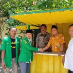 M. Sarmuji Serahkan Gerobak UMKM untuk Seluruh PAC ANSOR Kabupaten Kediri
