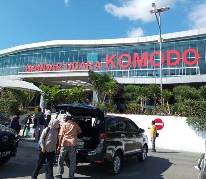 Bandara Komodo Labuan Bajo