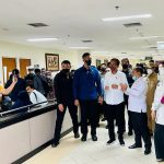 Tiba di Pekanbaru, Presiden Jokowi Tinjau RSUD Arifin Achmad.