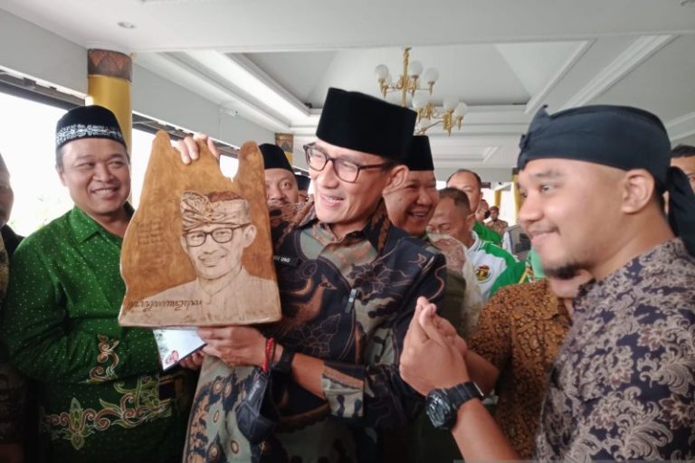 Menparekraf Siap Promosikan Jember sebagai Pusat Batik Ecoprint