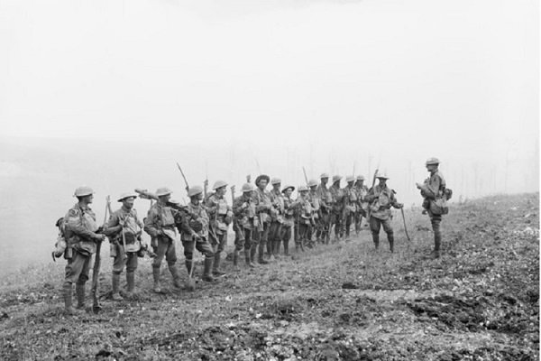 8 Februari Sejarah Dunia: Pertempuran Amiens Hingga Richard Nixon Mundur dari Jabatan Presiden AS