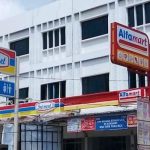 Kenapa Indomaret dan Alfamart Selalu Berdekatan, Berikut Alasannya.