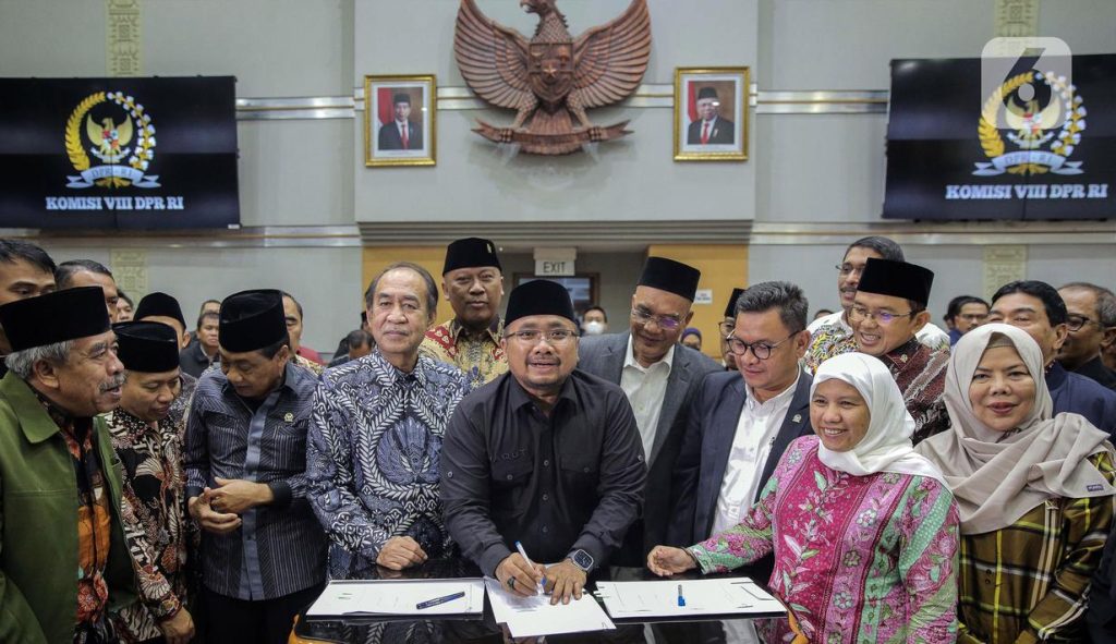 DPR dan Kemenag sepakati Penetapan ongkos naik haji (ONH) atau biaya haji 2023 di Gedung DPR, Kompleks Senayan, Jakarta (15/2/2023).