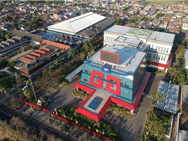 Bos Gudang Garam Digugat Rp 1 T