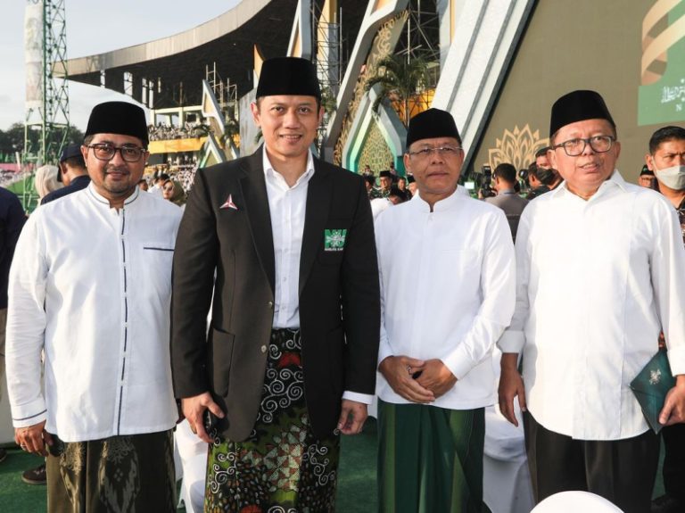 Sapa Ribuan Warga Nahdliyyin, AHY: Semoga NU Semakin  Digdaya dalam Menjemput Abad Kedua Menuju Kebangkitan Baru