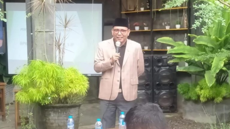 Ketua Komisi B (Bidang Perekonomian) DPRD Jatim, Aliyadi Mustofa