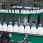 ilustrasi industri produksi susu