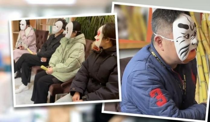 Perusahaan di China Mewajibkan Pelamar Kerja Memakai Topeng saat Wawancara