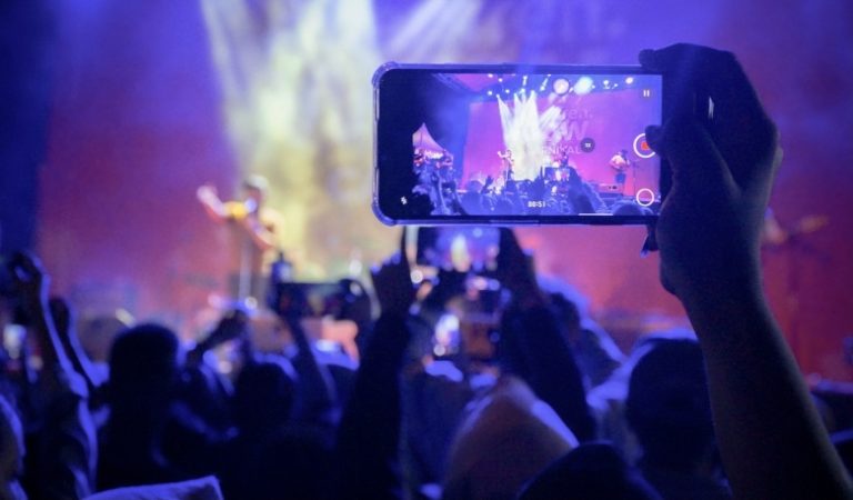 Permudah Perizinan, Kemenparekraf Siapkan Skema Digitalisasi