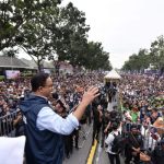 Bakal calon presiden 2024 Anies Baswedan saat safari politik.