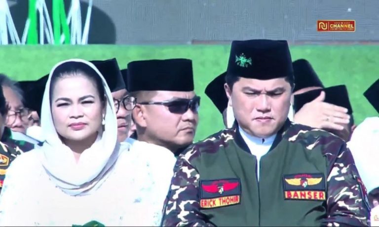 Erick Thohir Pakai Baju Banser di Acara 1 Abad NU, Ini Maknanya