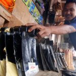 penjual cangkul