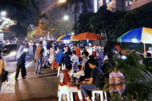 Deretan Wisata Kuliner Blok M