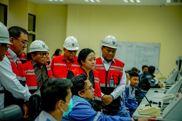 Puan Maharani Tinjau Pabrik Pusri Palembang