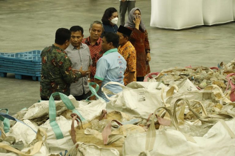 DPRD Jatim Dukung Pabrik Pengelolaan Sampah Libatkan Masyarakat