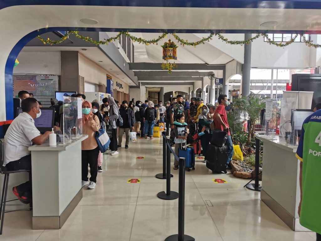 KAI Daop 8 Berikan Diskon Tiket Hingga 20 Persen untuk Keberangkatan 14-17 April