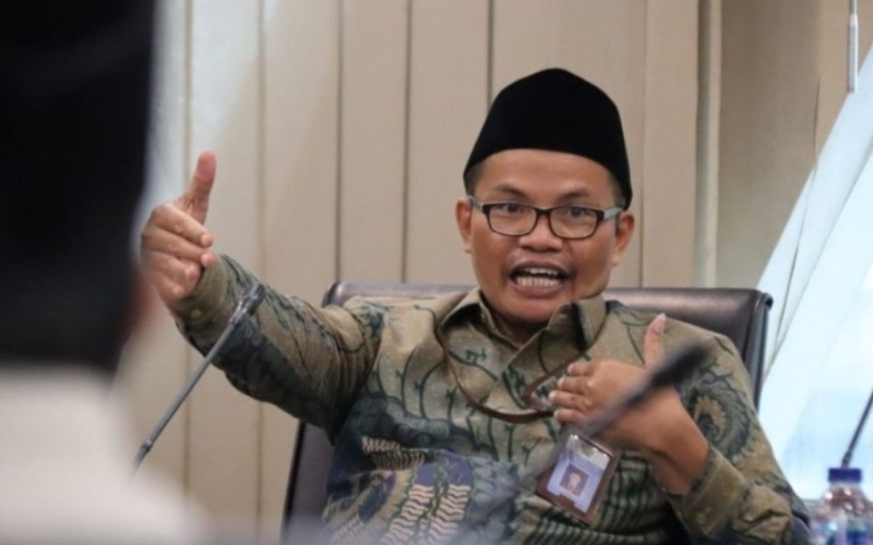 Direktur Urusan Agama Islam dan Pembinaan Syariah Kemenag, Adib