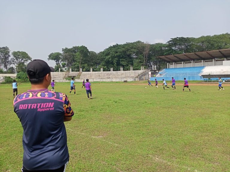 Jelang Porprov, Tim Sepak Bola Kabupaten Mojokerto Terus Genjot Fisik dan Mental