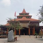 Masjid Darul Muttaqin yang mempunyai ciri khas bangunan Majapahit. Foto: Fio Atmaja