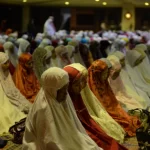 ilustrasi shalat tarawih