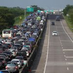 5 Tips Atasi Bosan saat Terjebak Macet Mudik Lebaran