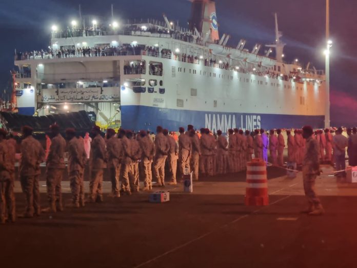 Proses evakuasi dari Sudan