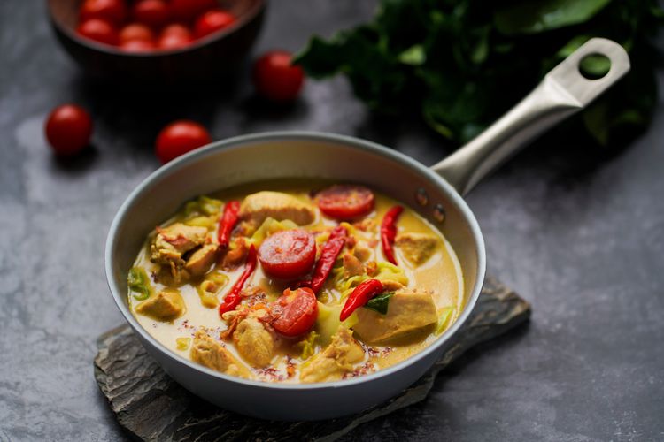 ilustrasi makanan bersantan