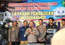 Konferensi pers perkembangan kasus pembunuhan dukun pengganda uang di Mapolres Banjarnegara, Jawa Tengah (5/4/2023).