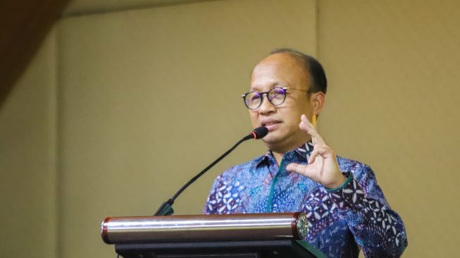 Sekjen Kemenaker, Anwar Sanusi