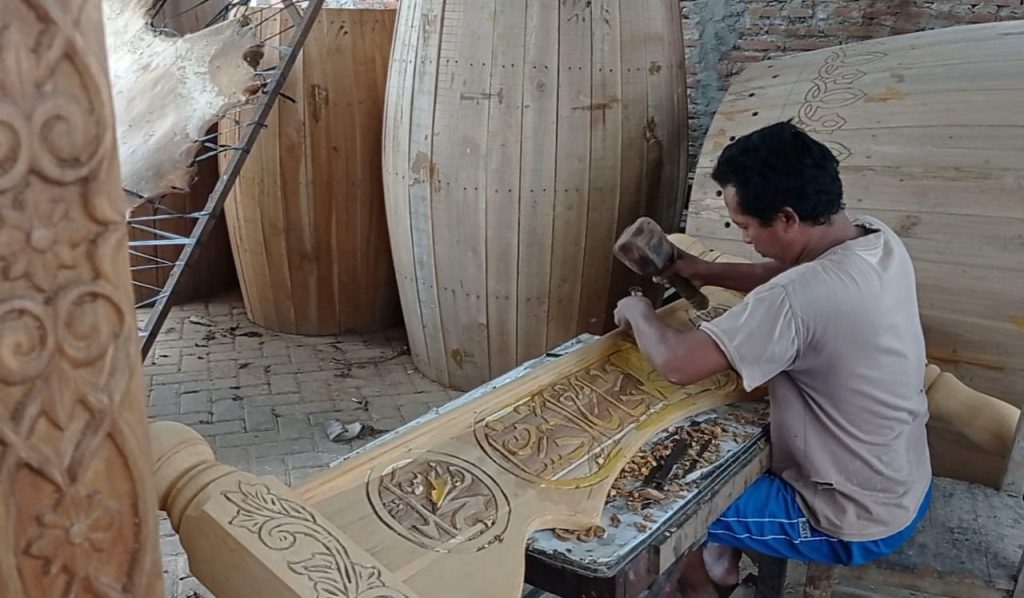 Berkah Bulan Suci Ramadan, Pengrajin Bedug di Mojokerto Banjir Pesanan