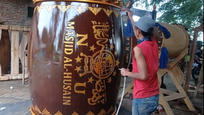 Berkah Bulan Suci Ramadan, Pengrajin Bedug di Mojokerto Banjir Pesanan