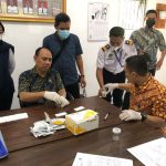 Pastikan Angleb 2023 Lancar, Awak Sarana Perkeretaapian Daop 8 Surabaya Jalani Tes Narkoba