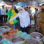 Peringatan Hari Nelayan Nasional, Gubernur Khofifah: Nelayan Berkontribusi Signifikan dalam Perekonomian dan Ketahanan Pangan Jatim