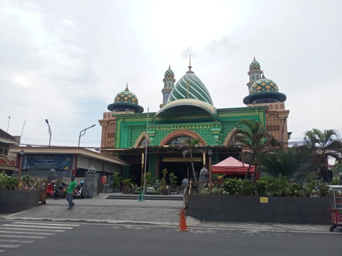 Melihat Masjid Agung Al – Fattah, Tertua di Mojokerto dibangun Bupati Pertama
