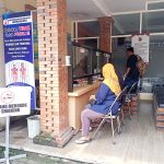 Jumlah pemohon Adminduk pasca libur lebaran masih normal. Foto : Fio Atmaja