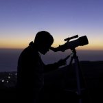 ilustrasi pemantauan hilal