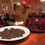 Teh dari kulit buah kopi arabika (cascara)