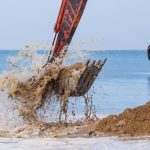 ilustrasi pasir laut